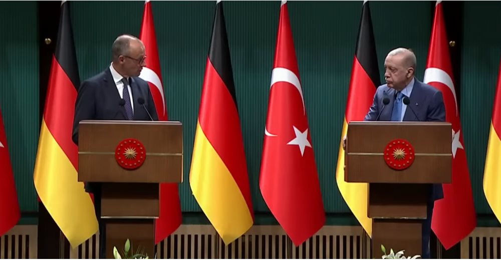 Συνάντηση Μερτς - Ερντογάν: "Η Τουρκία δεν πληροί τα κριτήρια της Κοπεγχάγης" - Αντιπαράθεση για τη Γαζα