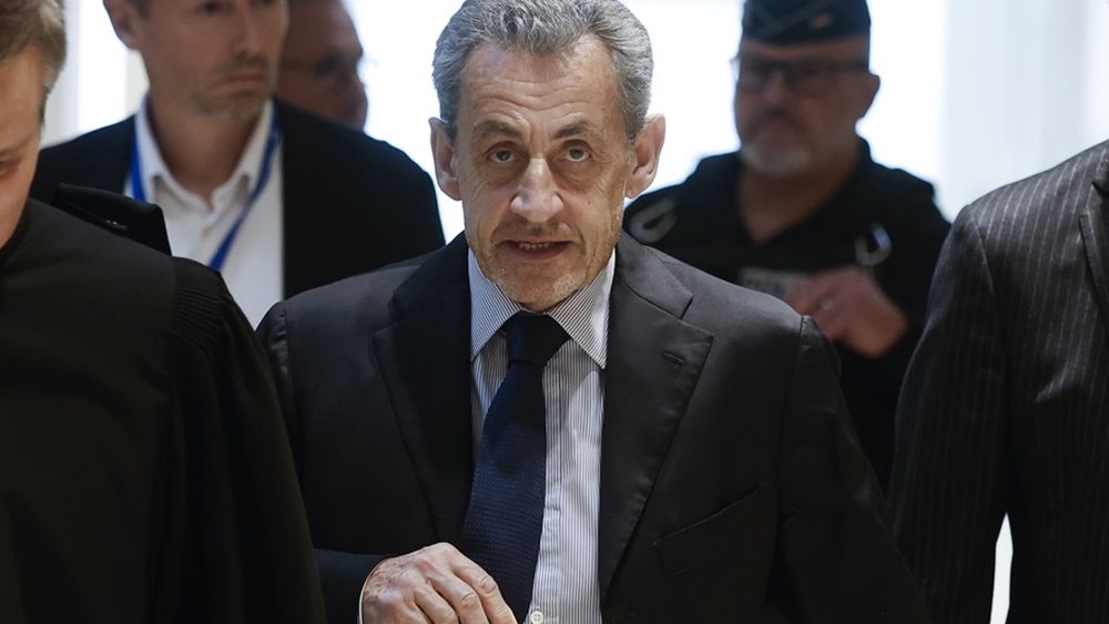 Σαρκοζί: Πέντε χρόνια φυλάκιση για σύσταση συμμορίας στην υπόθεση Καντάφι