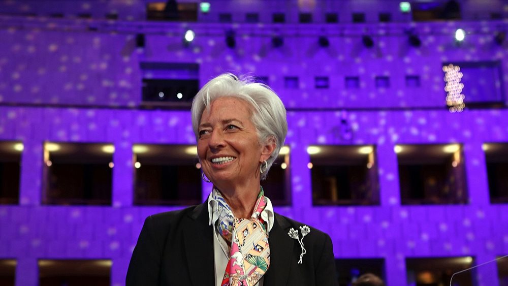 Λαγκάρντ: Πολύ νωρίς για να συζητηθεί η περιστολή των αγορών ομολόγων