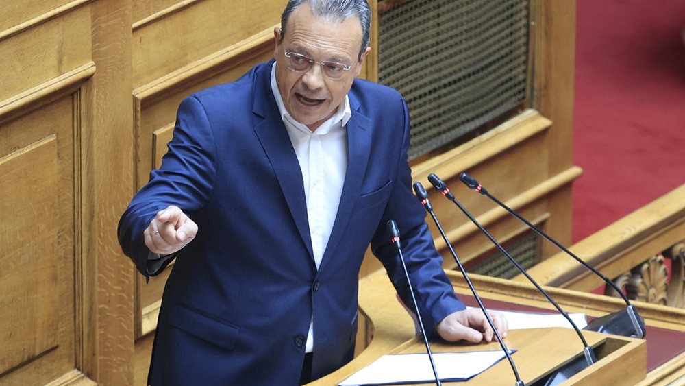 Σ. Φάμελλος: Ο κ. Μητσοτάκης επέλεξε να "γελοιοποιηθεί", γιατί δεν άντεχε να υποστεί μία κοινοβουλευτική ήττα