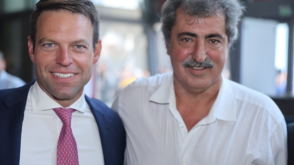 Πανηγυρισμοί Πολάκη για τη νίκη Κασσελάκη