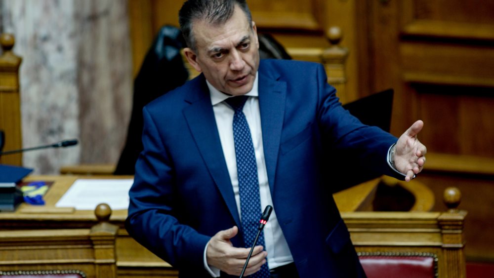 Σε 4 δόσεις από Οκτώβριο οι εισφορές των πληττόμενων επαγγελματιών για το μήνα Μάιο