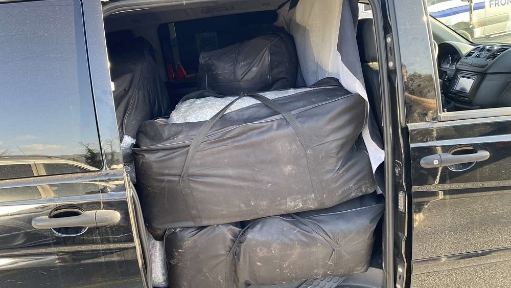 Ιωάννινα: Κατασχέθηκε φορτίο 375 κιλών ακατέργαστης κάνναβης - Δύο συλλήψεις