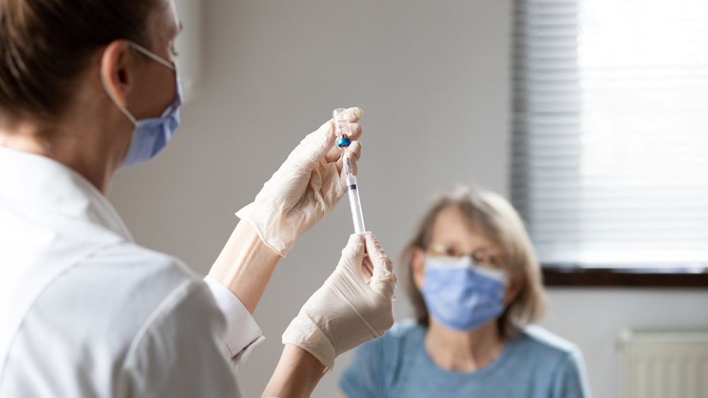 Στη Βουλή η τροπολογία για την υποχρεωτικότητα των εμβολιασμών - Τι προβλέπει