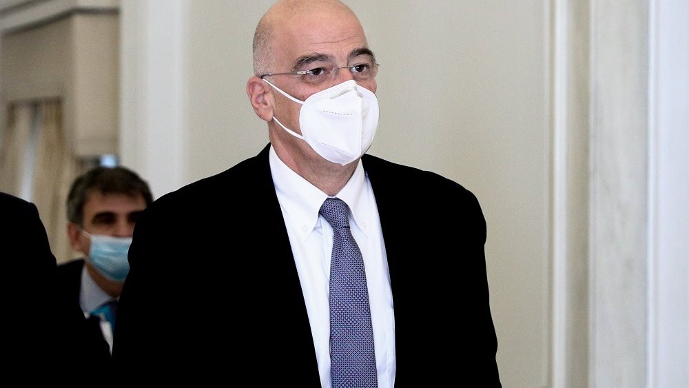 Δένδιας