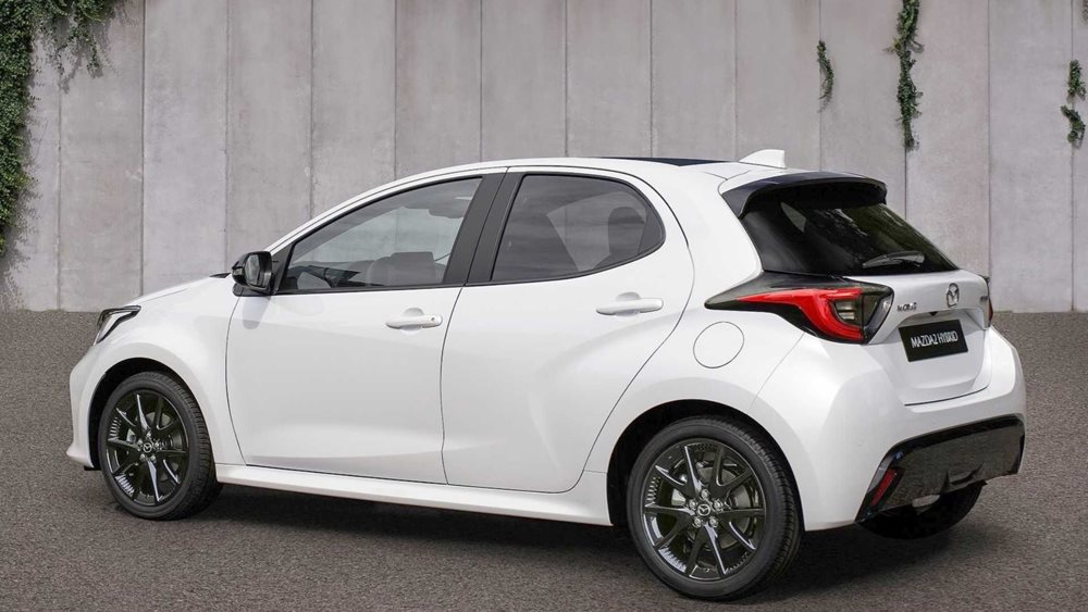 Ποιοτικό supermini υβριδικό είναι ετοιμοπαράδοτο και με νέο χρηματοδοτικό