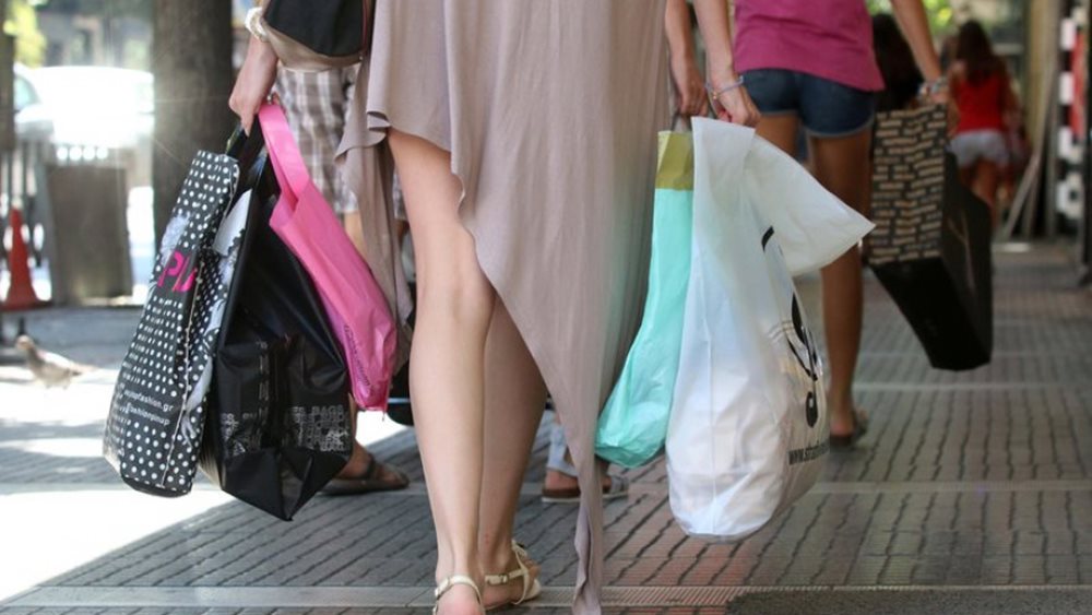 Στα ύψη η κατανάλωση παρά την ακρίβεια