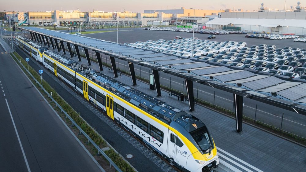 Βερολίνο: Δύο νεαροί "train surfers" έχασαν τη ζωή τους - Δεν πρόλαβαν να αποφύγουν γέφυρα
