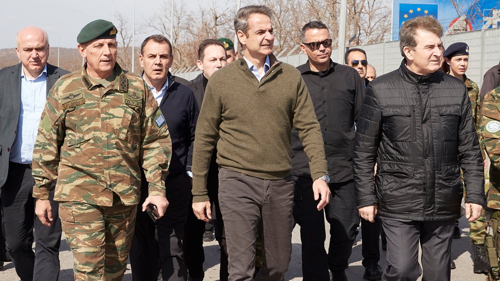 Eurasia: Άριστοι οι χειρισμοί Μητσοτάκη στη μεταναστευτική κρίση