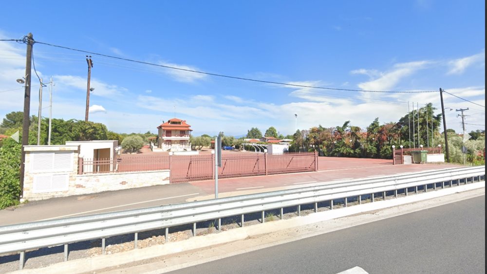 Mouzenidis Travel: Η ολισθηρή πορεία και η περιπέτεια του πλειστηριασμού για ακίνητο στην Χαλκιδική