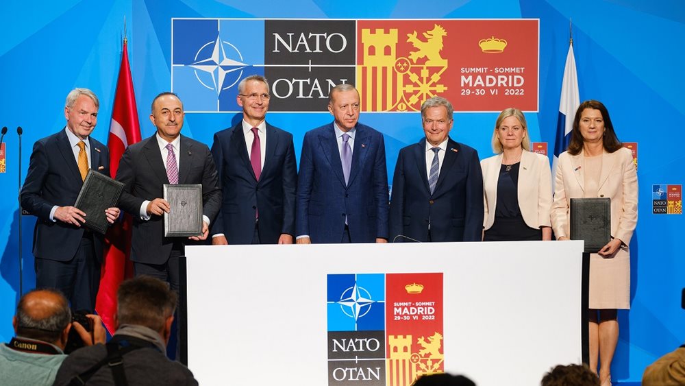 Turkish veto lifted – Finland, Sweden agree to join NATO, Stoltenberg announces