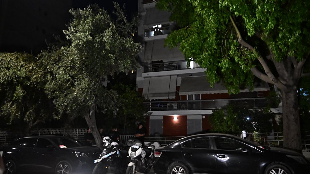 Ένας άνδρας και μια γυναίκα εντοπίστηκαν νεκροί σε κατάσταση αποσύνθεσης σε διαμέρισμα στον Νέο Κόσμο