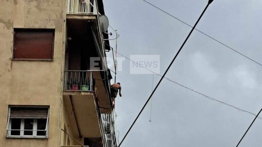 Άνδρας απειλεί να αυτοκτονήσει σε κτίριο στην οδό Αχαρνών - Εκκενώθηκε το Υπουργείο Αγροτικής Ανάπτυξης