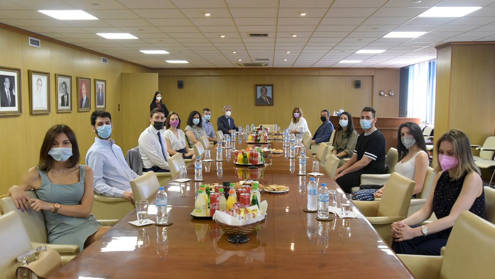 Η απονομή υποτροφιών της Ενώσεως Ελλήνων Εφοπλιστών και της ΣΥΝ-ΕΝΩΣΙΣ