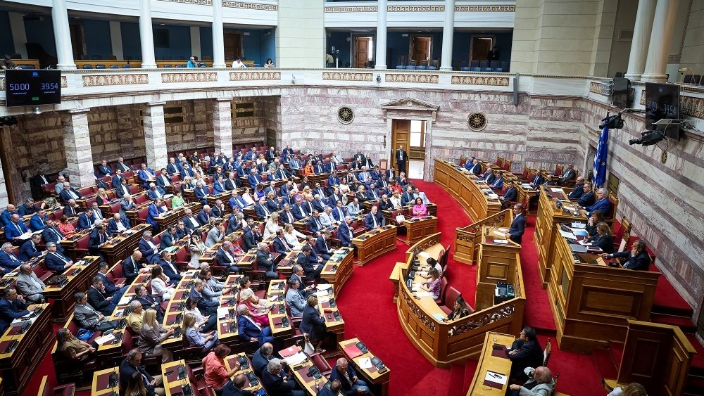 Βουλη συζητηση για τις πυρκαγιες