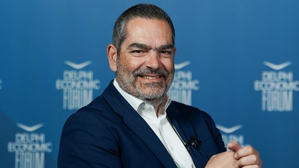 Καργαρώτος (Παπαστράτος): Τα εναλλακτικά προϊόντα καπνού θα μπορούσαν να μειώσουν τη βλάβη στους καπνιστές