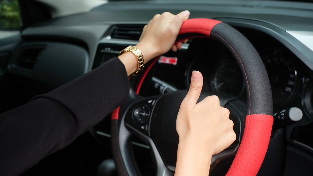 European Newsroom: Η ΕΕ αυστηροποιεί τους κανόνες για την απόκτηση άδειας οδήγησης