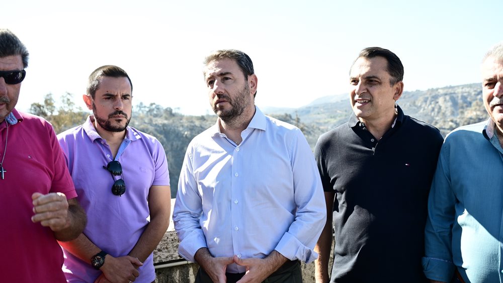 Ν. Ανδρουλάκης: &quot;Στο ίδιο έργο θεατές με καταστροφές λίγα χιλιόμετρα από το κέντρο της Αθήνας&quot;