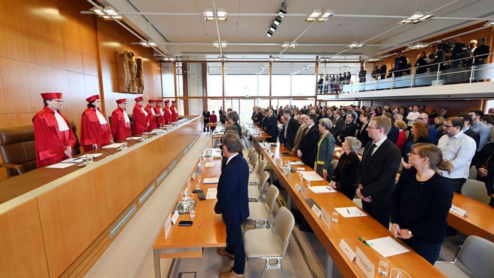 Πώς η Γερμανία βάζει σιωπηρά στο &quot;ράφι&quot; τη σύγκρουση με την ΕΚΤ για το QE