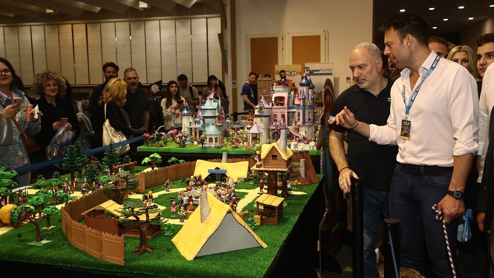 Την Έκθεση Κόμικς και τη Διεθνή Έκθεση Βιβλίου επισκέφθηκε ο Στέφανος Κασσελάκης
