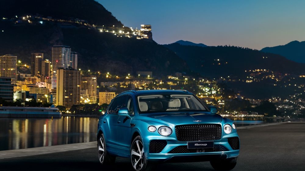 Με το χρώμα του Αιγαίου η Bentley Bentayga Azure Riviera Collection