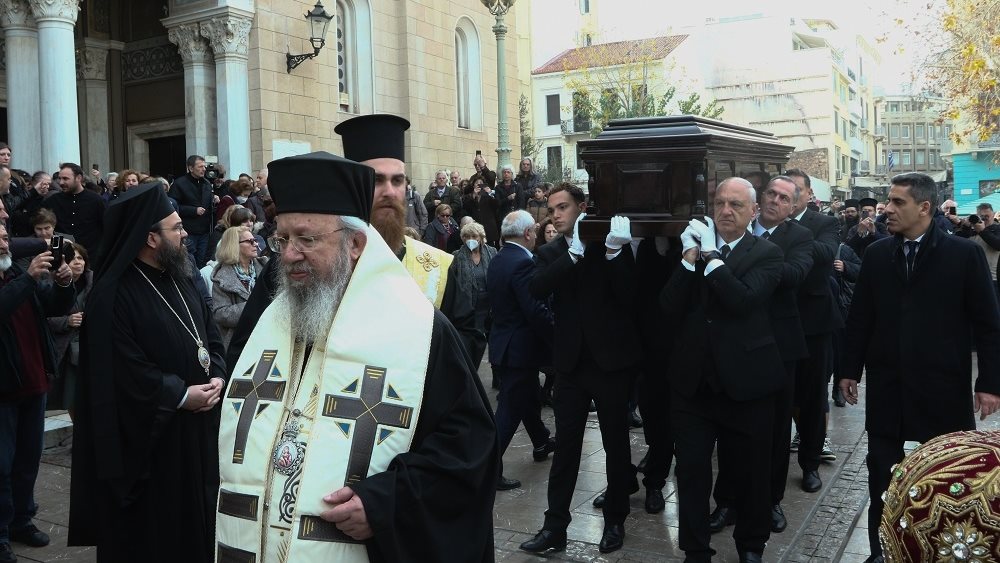 Στα Τίρανα το σκήνωμα του Αρχιεπισκόπου Αλβανίας Αναστάσιου - Τριήμερο λαϊκό προσκύνημα