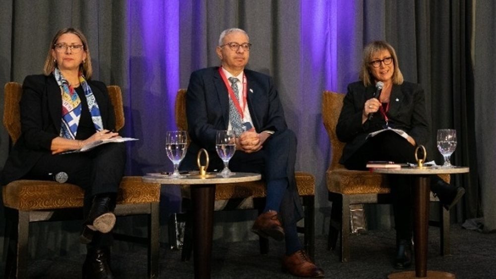 Toronto Economic Forum II: Greek-Canadian relations excellent