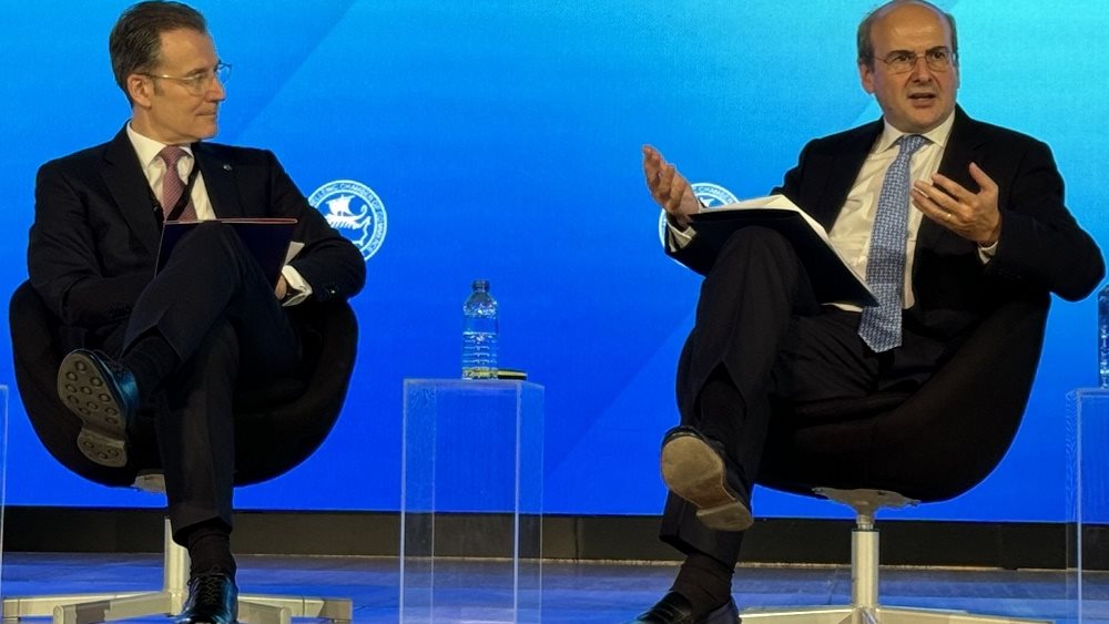 Κ. Χατζηδάκης: Μειώσεις φόρων στην τριετία 2025-2027 με ανάπτυξη και αντιμετώπιση της φοροδιαφυγής