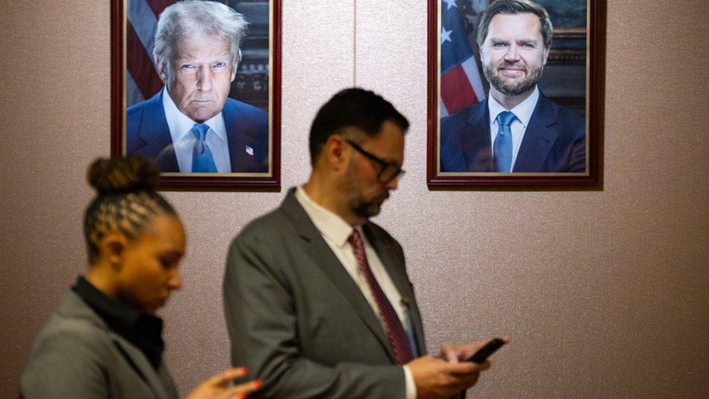 Ο Βανς θέλει να γίνει διάδοχος του Τραμπ - μπορεί;