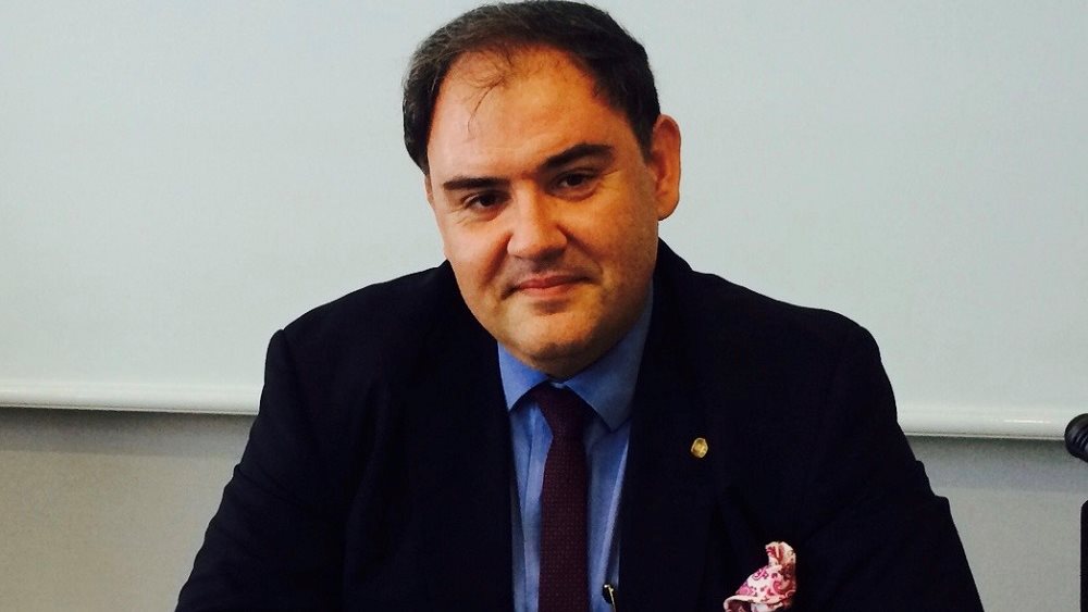 Δ. Σαρηγιάννης: Στα 400.000-500.000 τα ενεργά κρούσματα Covid - Αυξάνονται οι διασωληνώσεις και οι θάνατοι