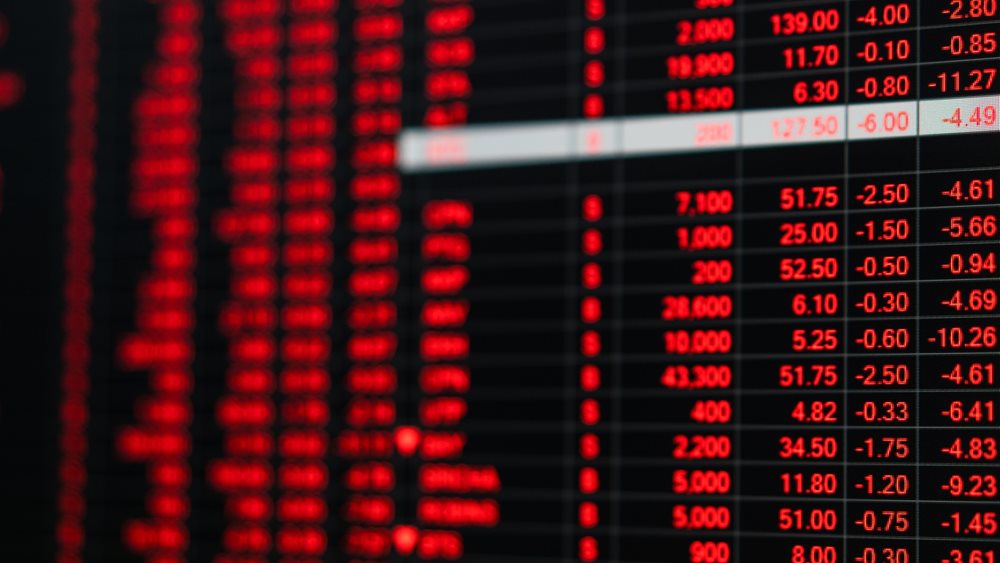 Απώλειες στις ευρωαγορές με &quot;βαρίδι&quot; την Airbus και τις αμυντικές μετοχές