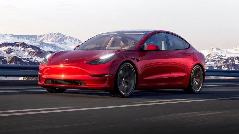Η Tesla μπαίνει σε μια νέα αγορά για τα αυτοκίνητά της