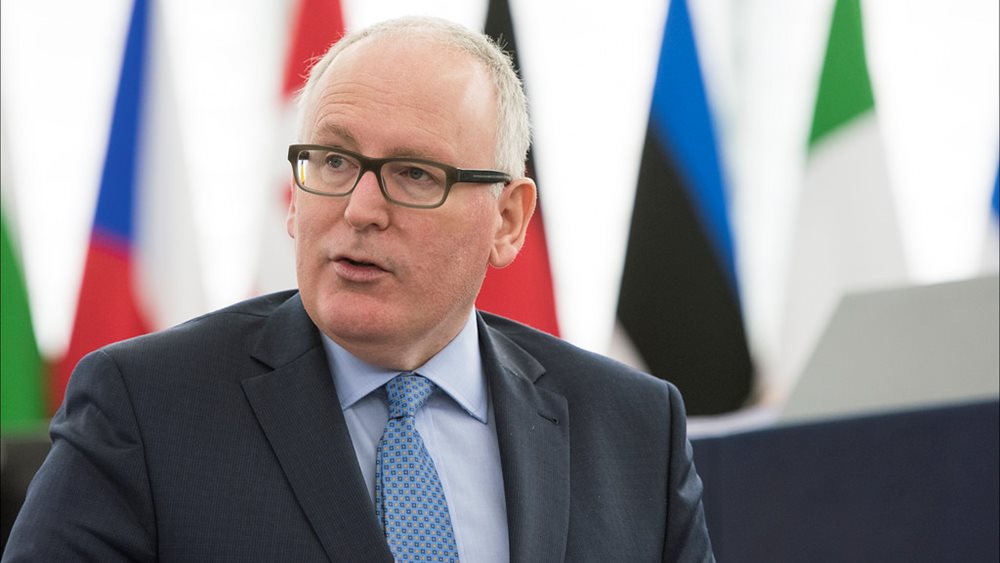 Τίμερμανς: &quot;Χρειαζόμαστε έναν ευρωπαϊκό κατώτατο μισθό&quot;