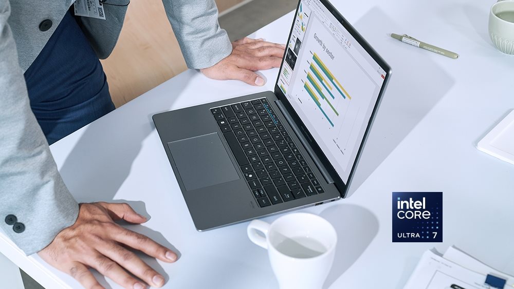 Το business laptop που θέτει νέα στάνταρ