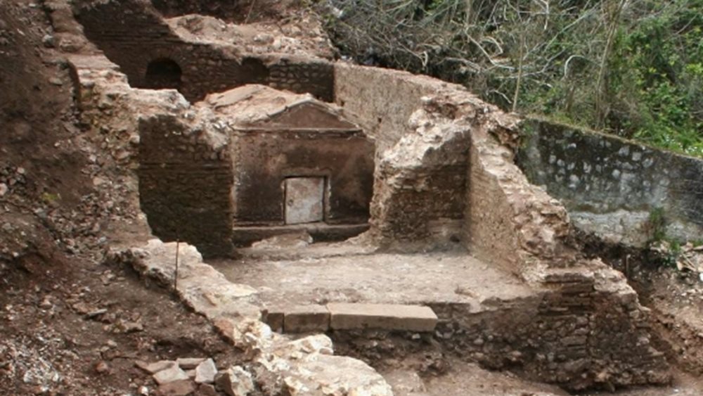 ΥΠΠΟ: Επεμβάσεις προστασίας στο ρωμαϊκό ταφικό μνημείο στο Φισκάρδο Κεφαλονιάς