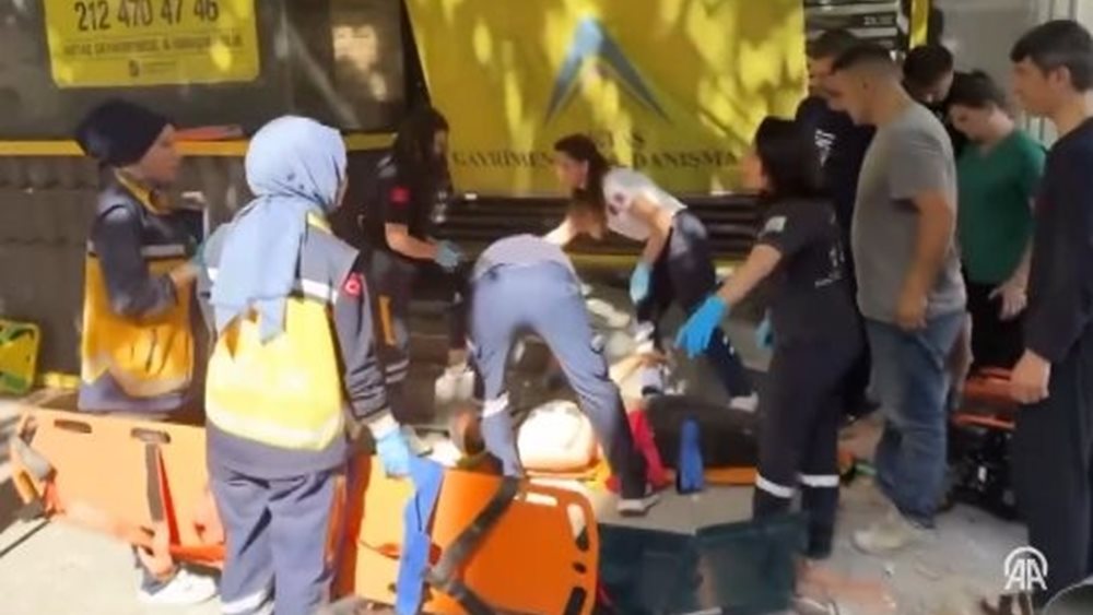 Τουρκία: Κατάρρευση κτιρίου στα δυτικά της Κωνσταντινούπολης - Ένας νεκρός, 8 τραυματίες