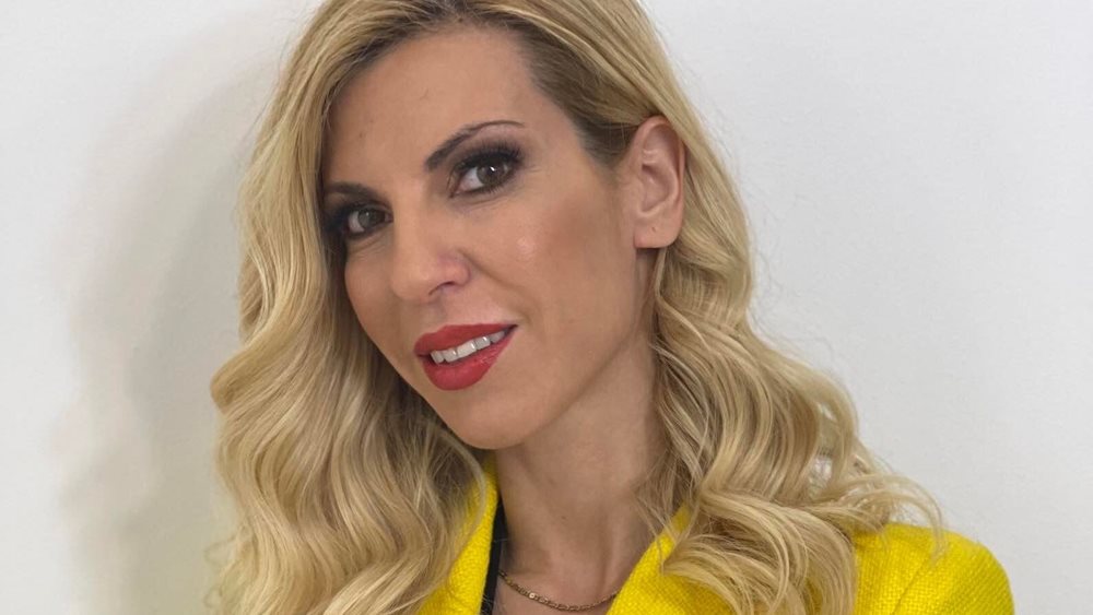 &quot;Για να μην καταστραφούμε και οι δύο&quot; - Οι πιέσεις για να μην βγει η αλήθεια και το μήνυμα της κόρης του Λύτρα
