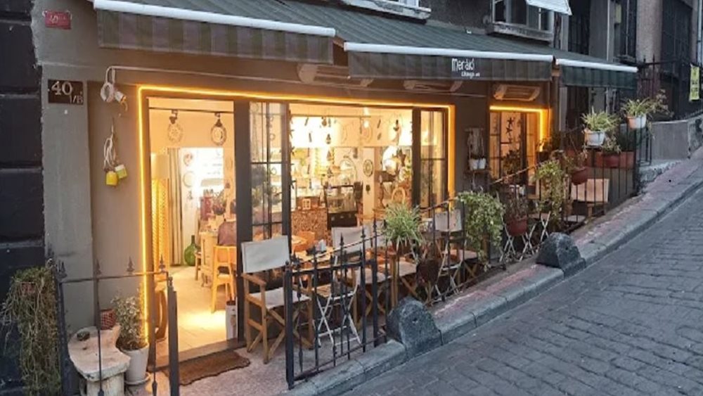 Ένα ελληνικό καφέ στην Κωνσταντινούπολη