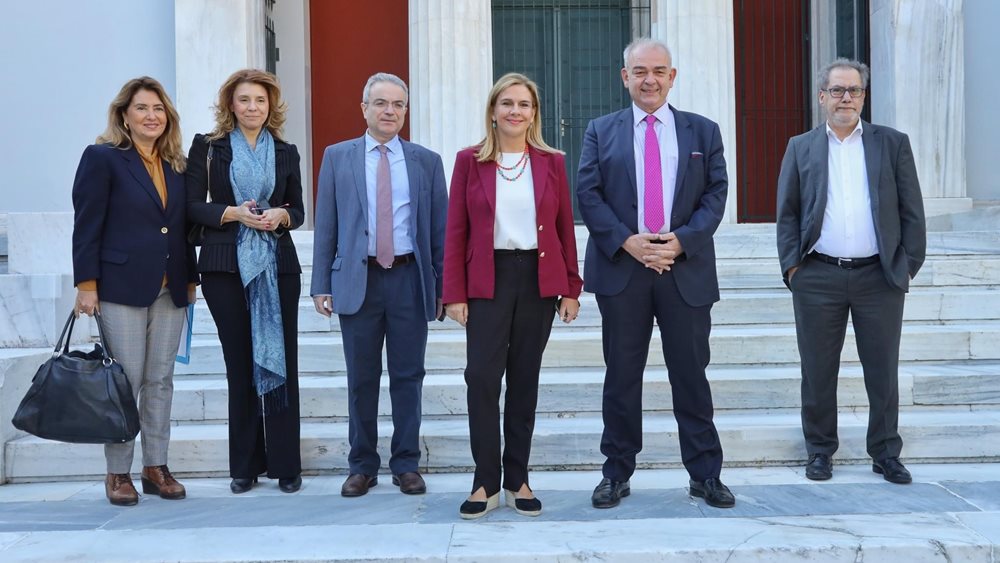 Επίσκεψη της Ζ. Ράπτη στο ΕΜΠ: Σύμβολο ακαδημαϊκής παράδοσης και καινοτομίας
