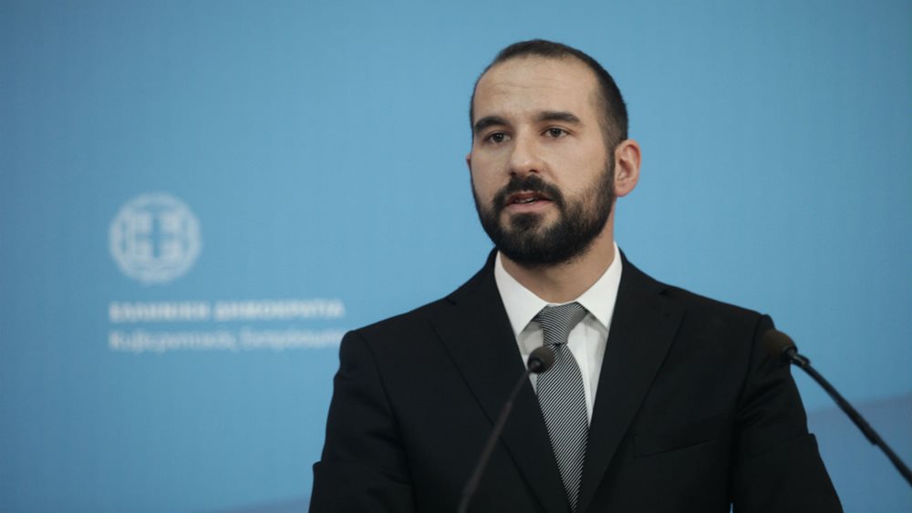 Τζανακόπουλος: Πρέπει να έχουν τελειώσει όλα πριν από τις γαλλικές εκλογές
