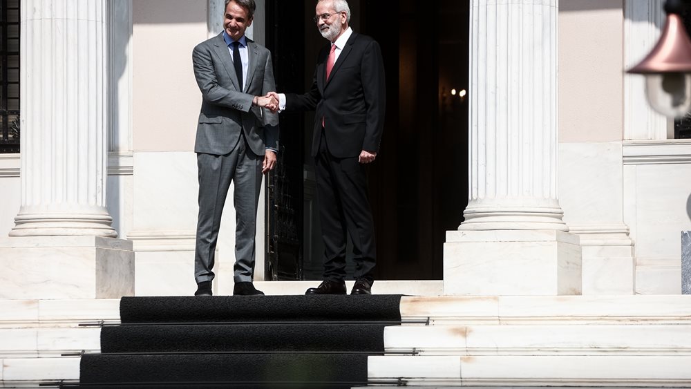 Ανέλαβε υπηρεσιακός πρωθυπουργός ο Ιωάννης Σαρμάς