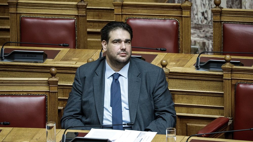Βουλή - Θ. Λιβάνιος: Βελτιώνουμε την εισπραξιμότητα των δήμων – Π. Σπανάκης: Αυξημένη κατά 220 εκατ. η χρηματοδότηση της Αυτοδιοίκησης