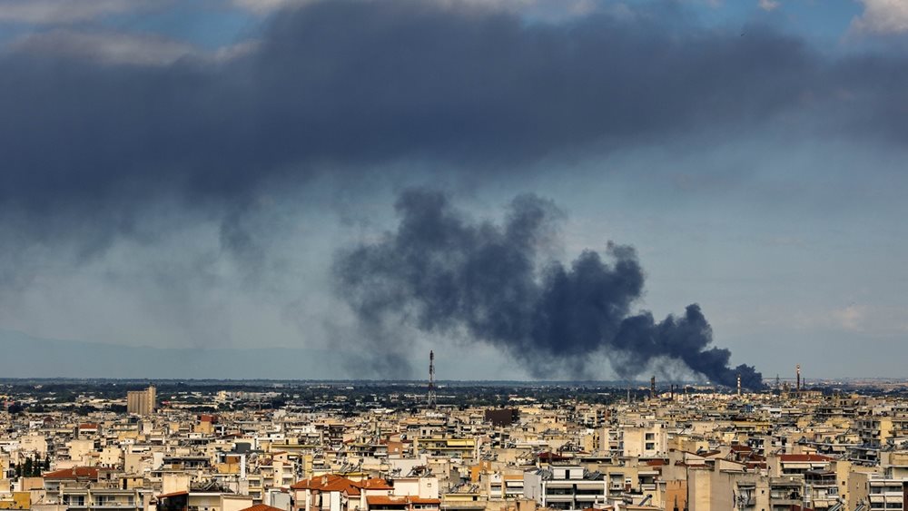 Θεσσαλονίκη: Σε εξέλιξη επιχείρηση κατάσβεσης πυρκαγιάς στο Κάτω Σχολάρι