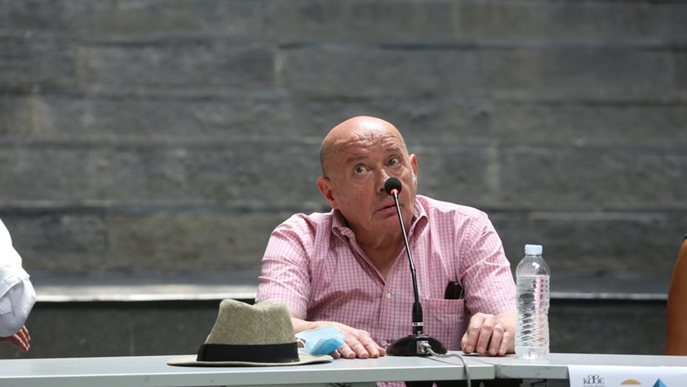 Έφυγε από τη ζωή ο σκηνοθέτης Βασίλης Παπαβασιλείου