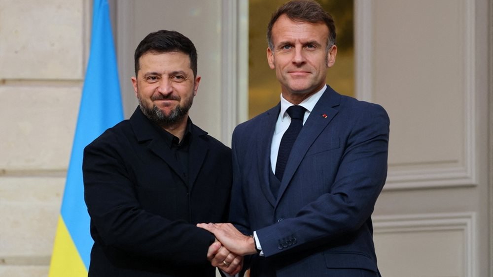 Μακρόν: Βέβαιος ότι ο Ζελένσκι μπορεί να βελτιώσει το ιστορικό της Ουκρανίας στην καταπολέμηση της διαφθοράς