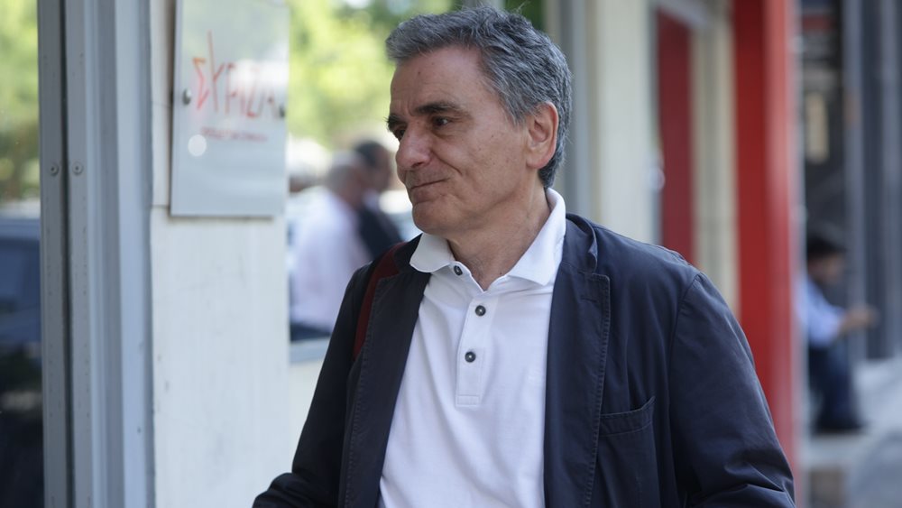 Το &#39;παρών&#39; του Ευκλείδη Τσακαλώτου