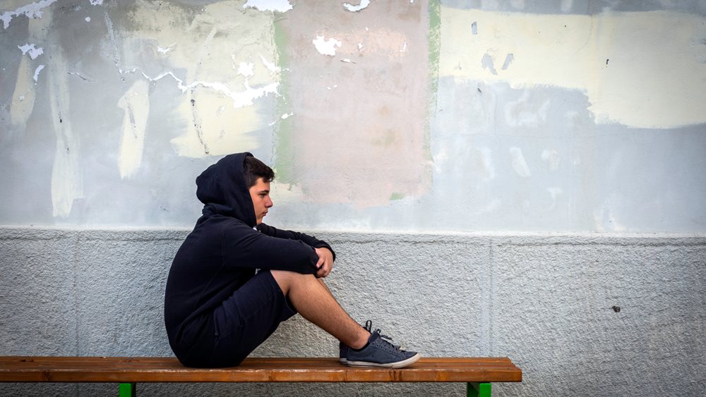 COVID-19: Πώς έχει επηρεάσει τη ψυχική υγεία των εφήβων