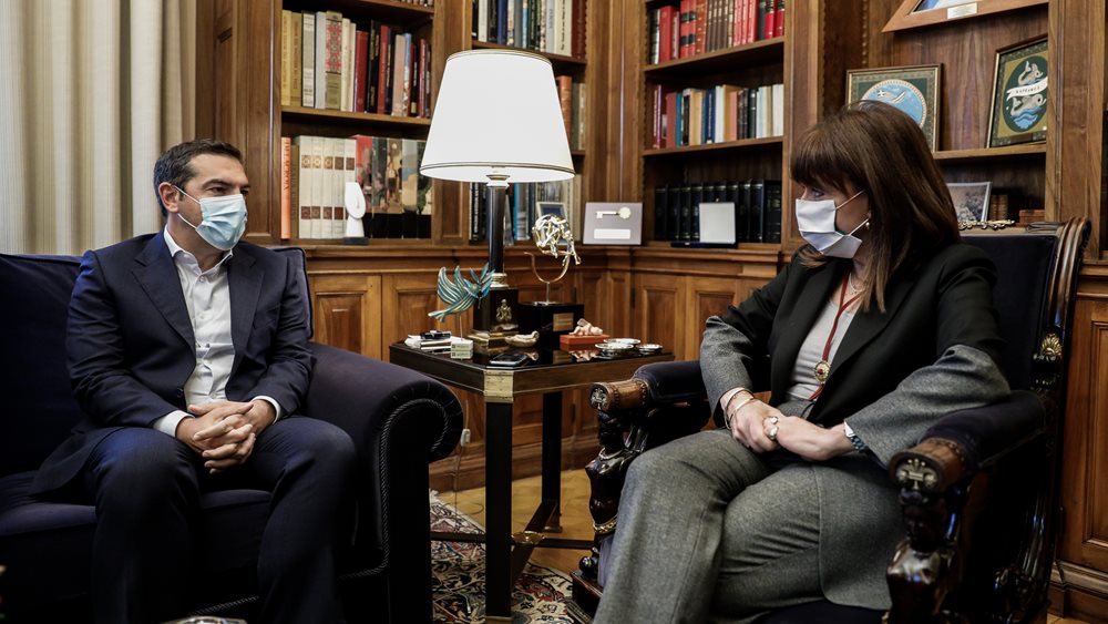 Τσίπρας: Πρωτοβουλία για εξασφάλιση της πατέντας των εμβολίων- Συμβούλιο Πολιτικών αρχηγών