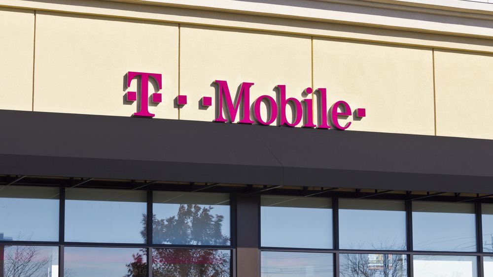 T-Mobile: Έτοιμη για deal μαμούθ 4,4 δισ. δολαρίων με τη Cellular