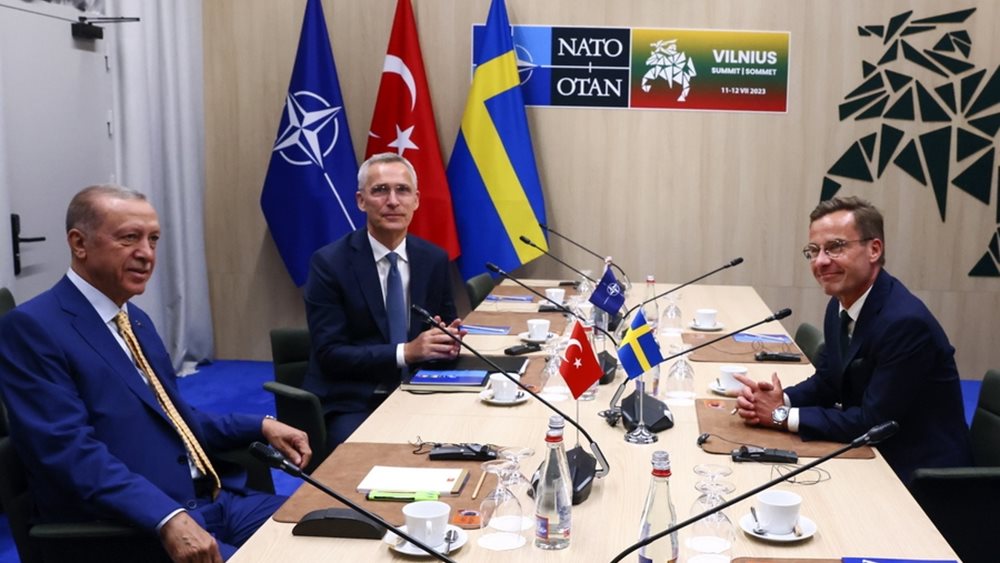 Η Σουηδία έκανε 'πολύ μεγάλο βήμα' προς την ένταξη στο ΝΑΤΟ